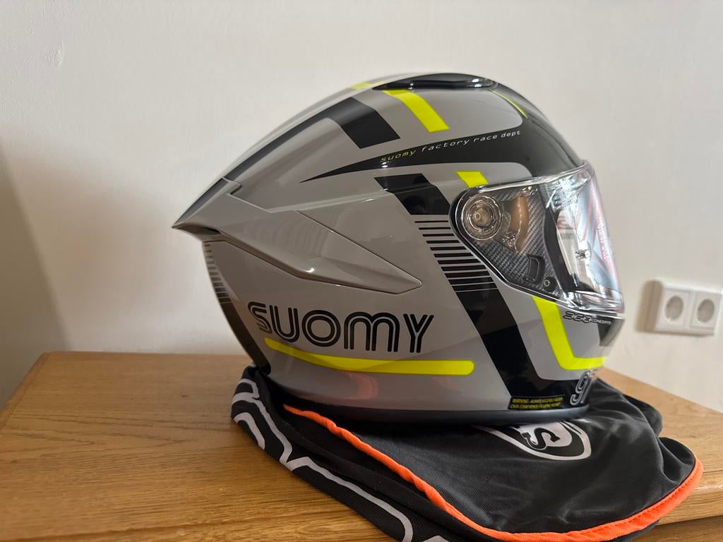 Suomy Track-1 Ninety Seven Helm – Nieuw (M 57-58) —ECE 22.06, Motoren, Kleding | Motorhelmen, M, Heren, Ophalen of Verzenden, Integraalhelm