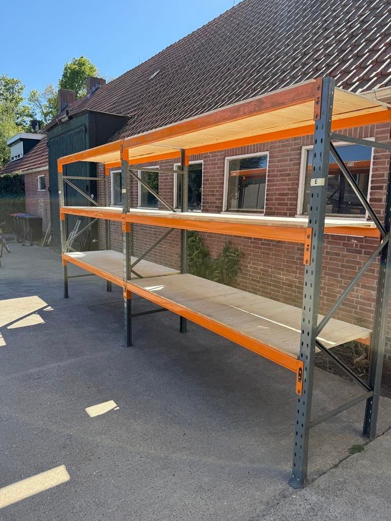 Dexion palletstelling / Grootvakstelling, Ophalen