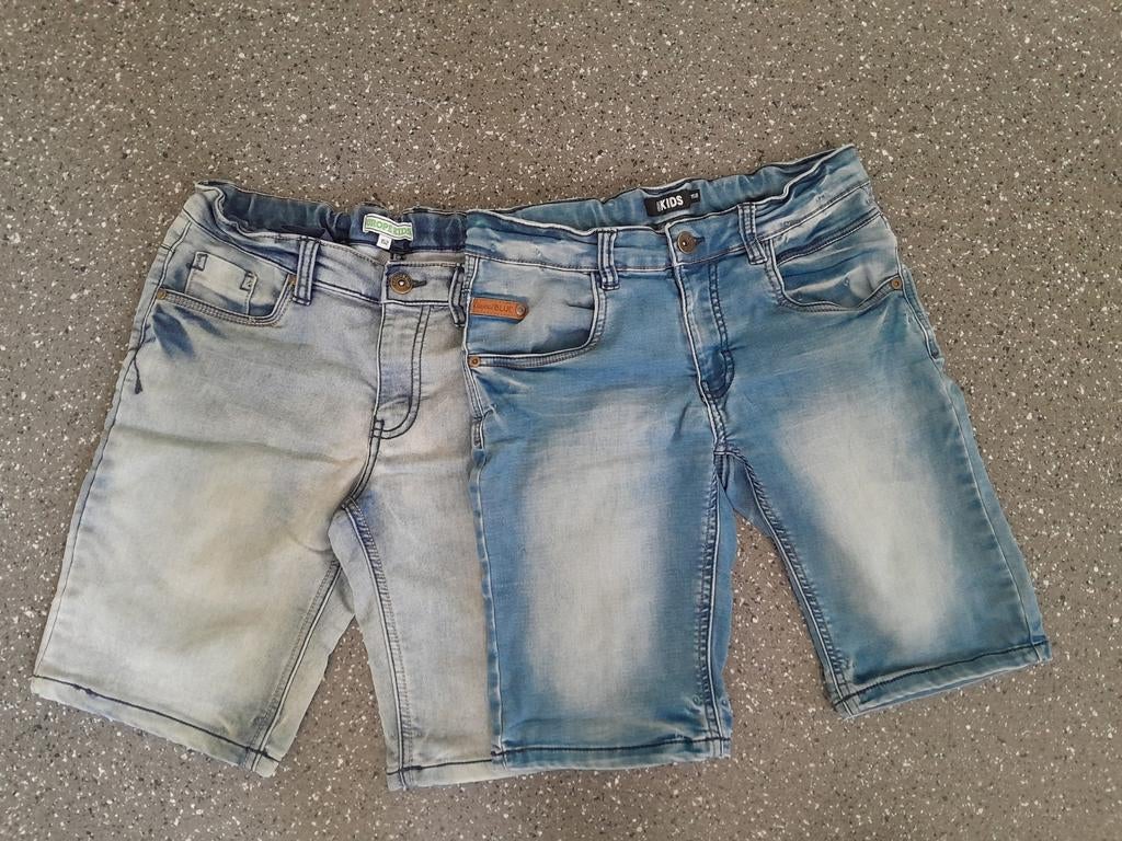 Korte broek joggingsstof spijkerbroek ~ maat 152 / 158, Ophalen of Verzenden, Zo goed als nieuw, Jongen, Broek