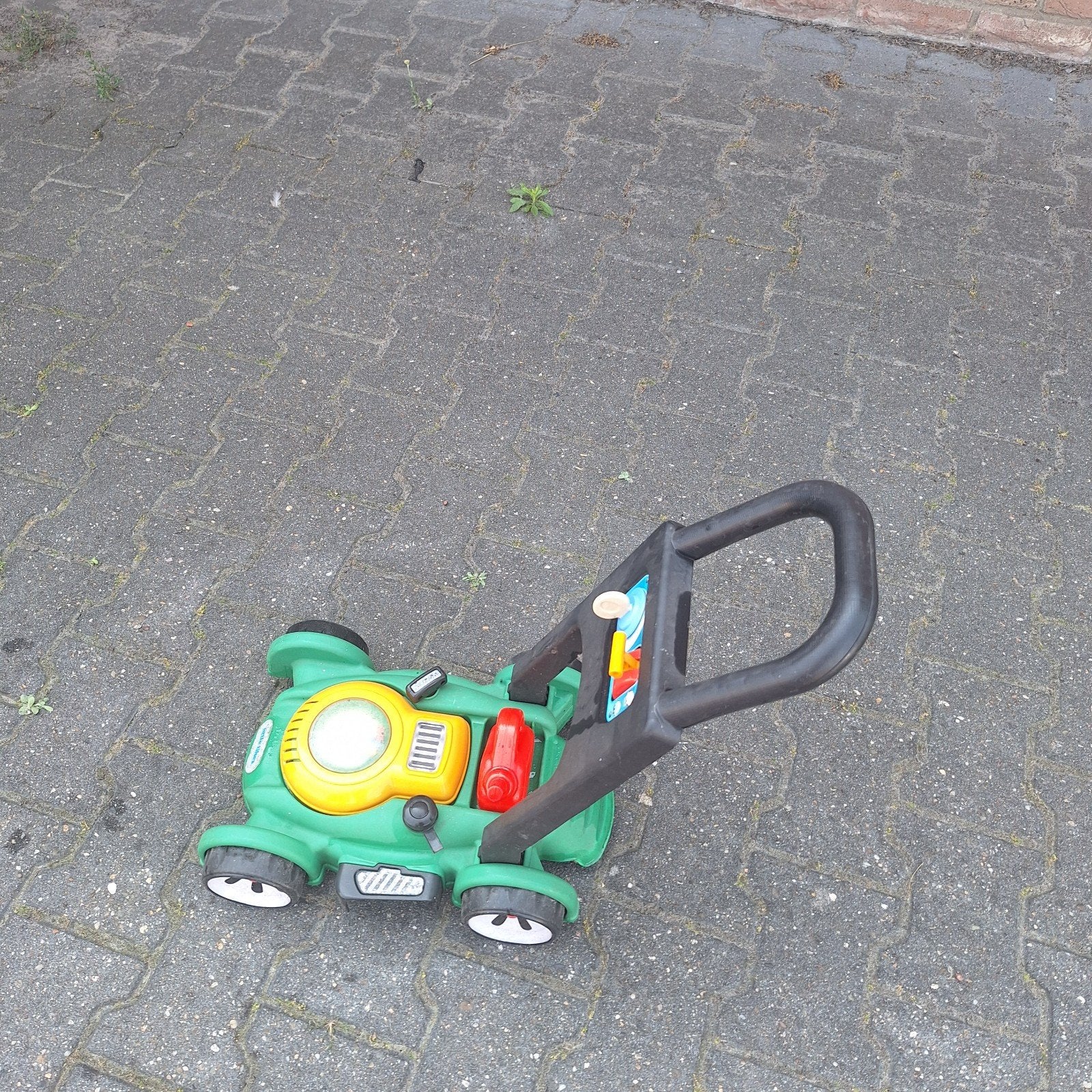 little tikes grasmaaier met benzinetank, Ophalen, Gebruikt, Duwvoertuig