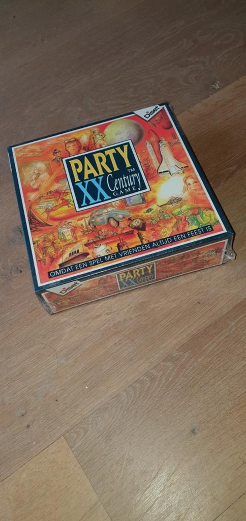 Party XX Century Game - Gezellig bordspel voor vrienden, Vijf spelers of meer, Ophalen of Verzenden, Nieuw, Diset