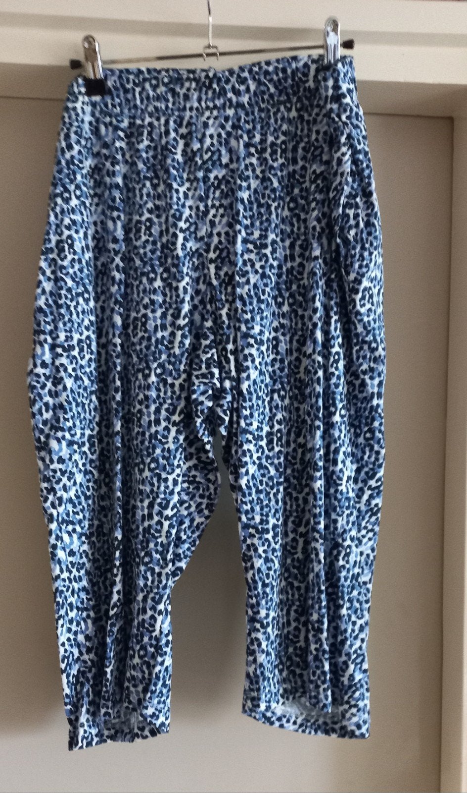 Mara Lingerie Capri Broek - Blauw Luipaardprint - Maat XL, Blauw, Maat 46/48 (XL) of groter, Mara Lingerie, Ophalen of Verzenden