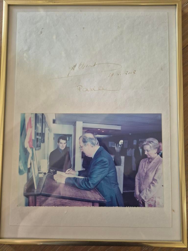 Authentieke handtekening koning Albert en koning Paola, Ophalen of Verzenden, Kaart, Foto of Prent