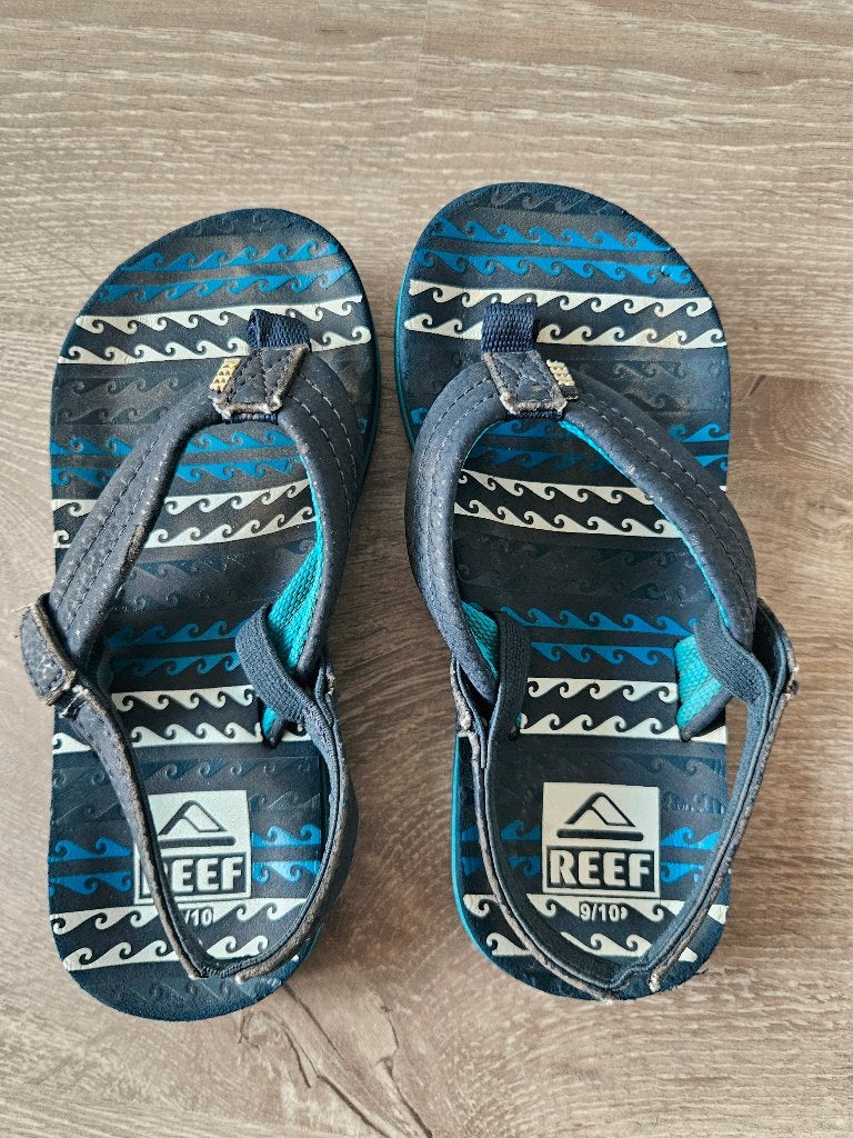 slippers/ sandalen Reef - maat 9/10  (ik denk maat 27/28), Gebruikt, Jongen of Meisje, Overige typen, Ophalen of Verzenden