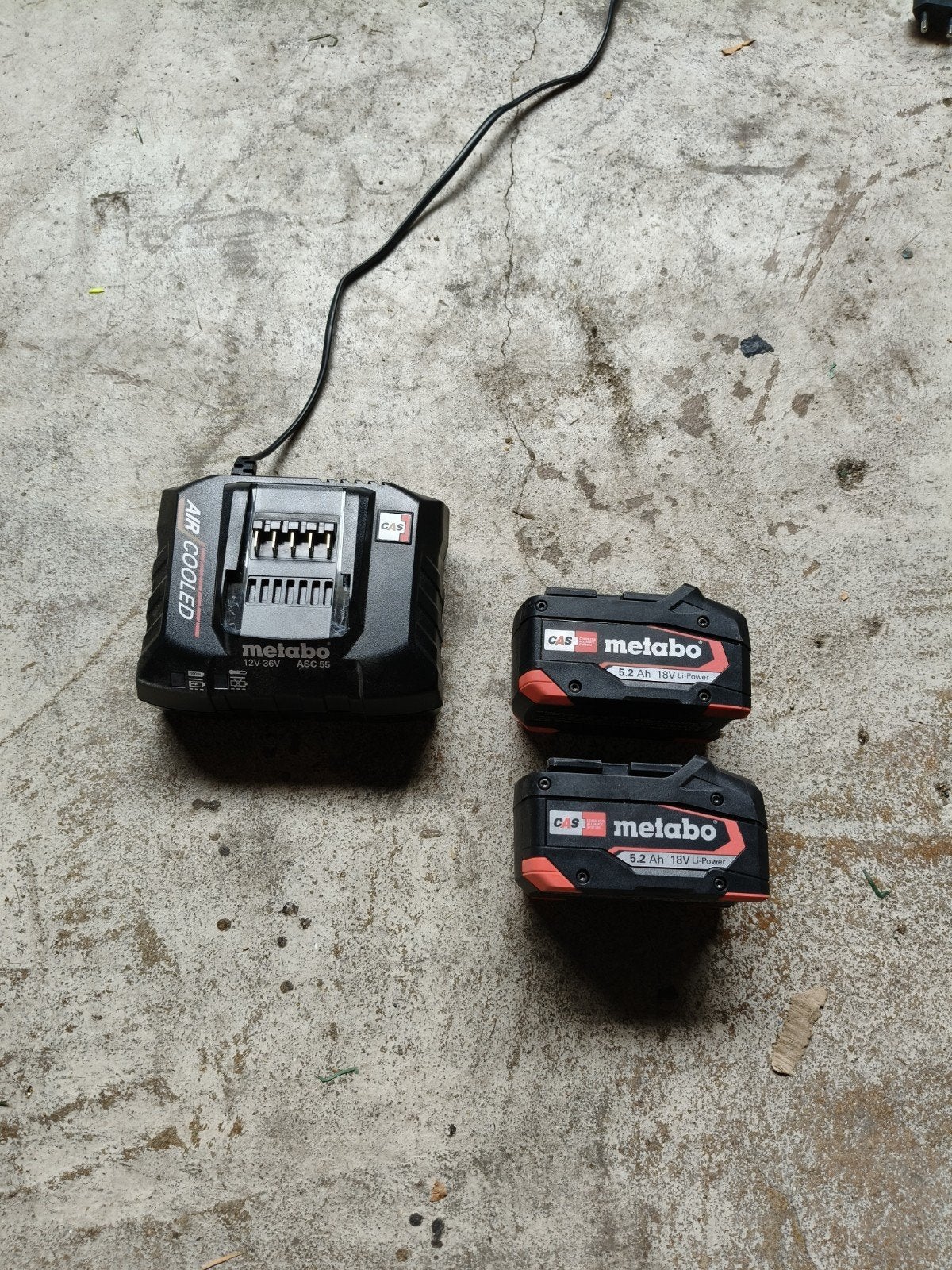 Metabo cas accu's met lader, Ophalen