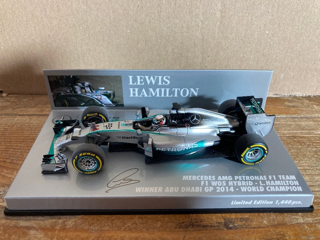 Lewis Hamilton 1:43 World Champion 2014 Winner Abu Dhabi, Ophalen of Verzenden, Nieuw, Formule 1
