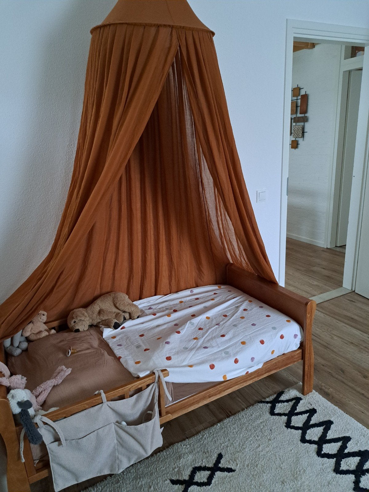 Mooie caramel terracotta kleurige klamboe baby/kinderkamer, Ophalen, Zo goed als nieuw, Klamboe