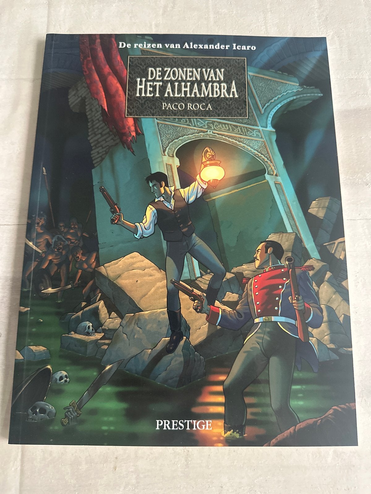 De Zonen van het Alhambra - De reizen van Alexander Icaro, Eén stripboek, Ophalen of Verzenden, Zo goed als nieuw