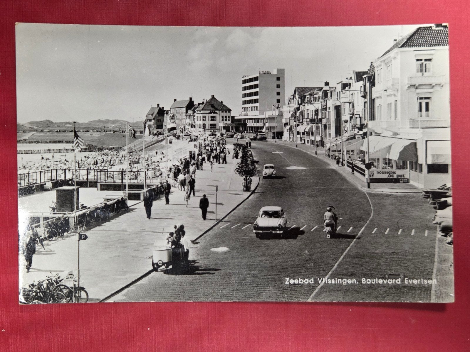 Vlissingen Zeebad Boulevard Evertsen, Ophalen of Verzenden, 1960 tot 1980, Zeeland