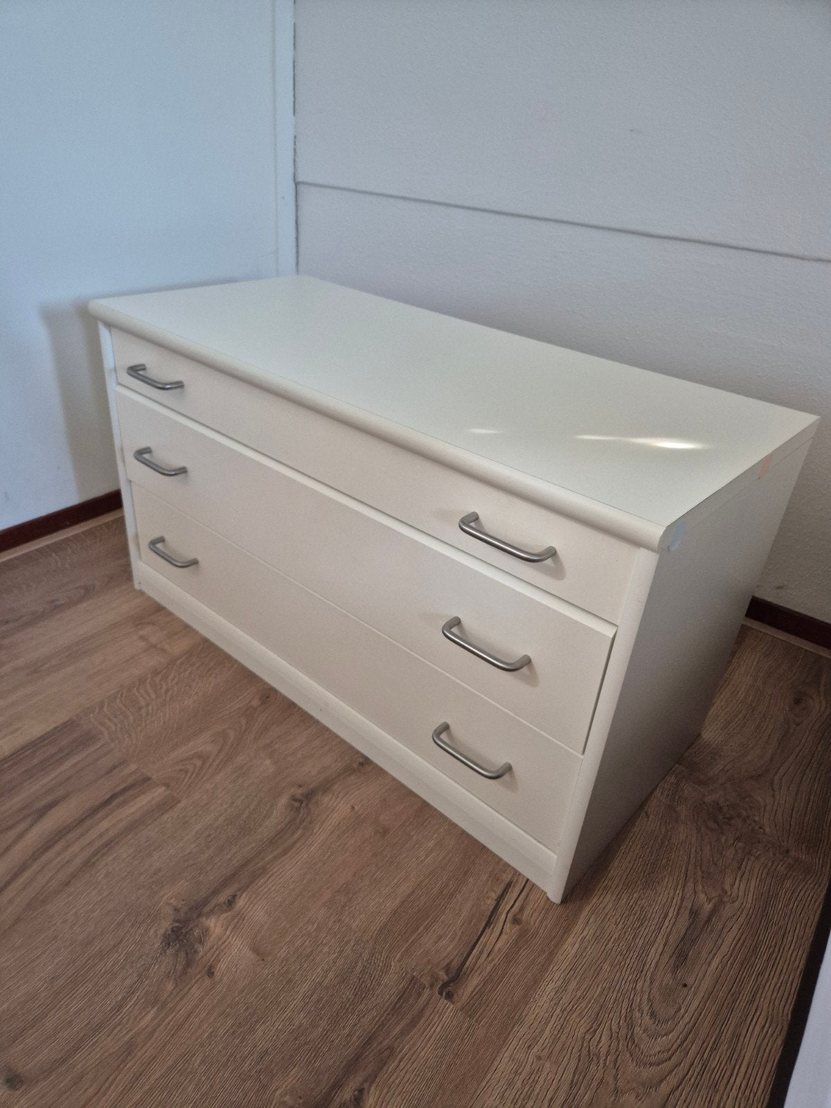 2 degelijke lage ladekasten (geen IKEA), Ophalen, Overige materialen, Gebruikt, 50 tot 100 cm