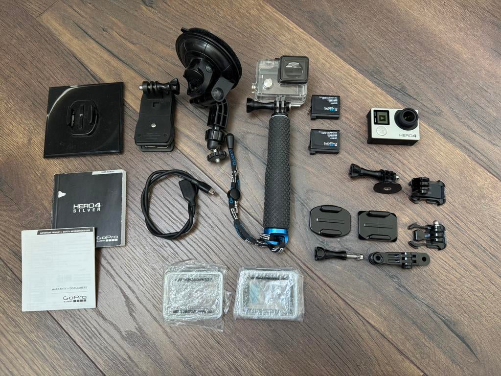 GoPro HERO4 Silver + accessoires, 3 accu’s, case en mounts, Ophalen of Verzenden, Gebruikt, GoPro