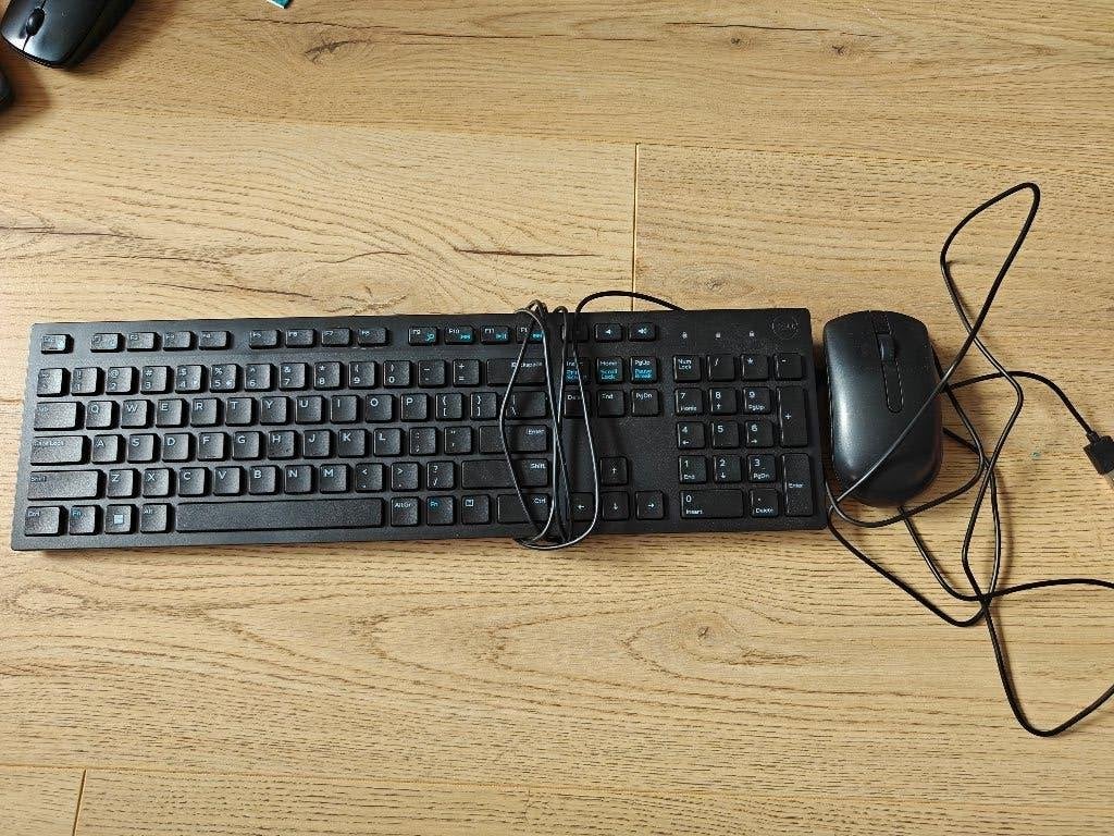 Dell keyboard en muis, Computers en Software, Rechtshandig, Gebruikt, Toetsenbord en muis-set, Ophalen of Verzenden