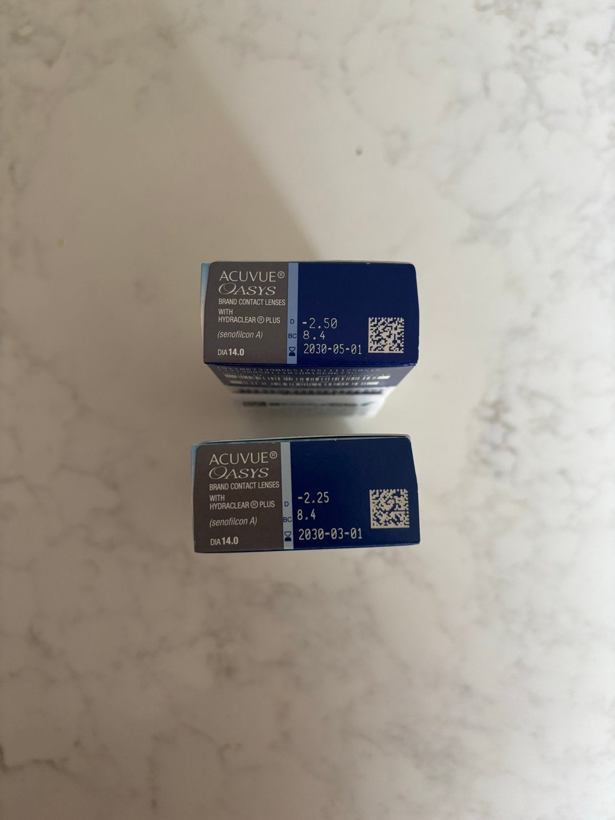 Acuvue Oasys contactlenzen -2.50 en -2.25 (nieuw), Ophalen of Verzenden, Nieuw, Zwart, Overige merken