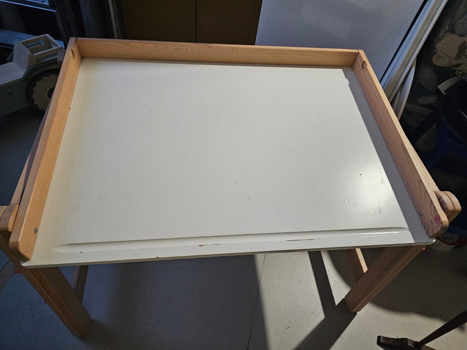 IKEA Kinderbureau / Tekentafel (verstelbaar) flisat, Ophalen, Gebruikt, Tafel