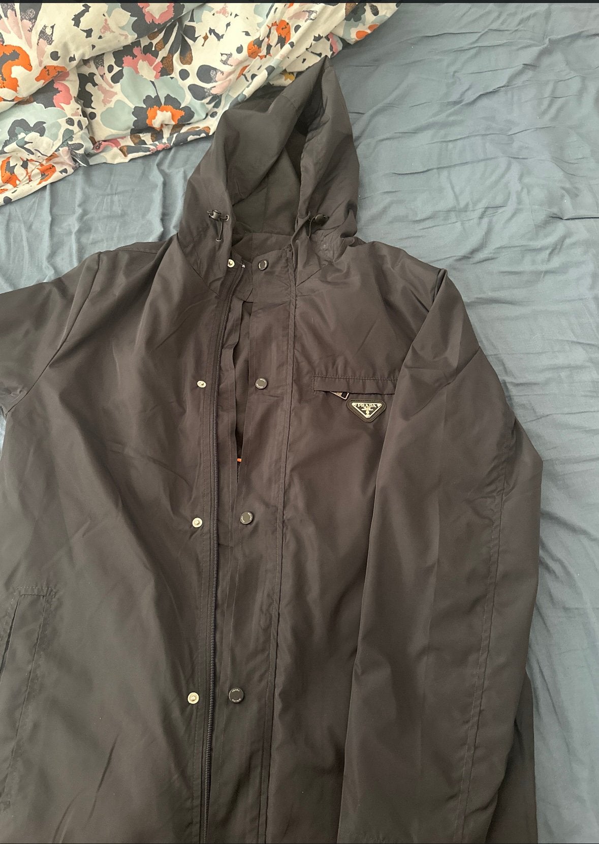 Prada jas mag weg voor een mooie prijsje, Ophalen of Verzenden, Zo goed als nieuw, Maat 56/58 (XL), Overige kleuren