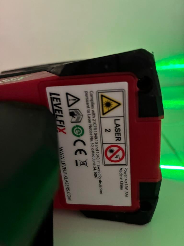 LevelFix Kruislaser CL202G, Doe-het-zelf en Verbouw, Ophalen of Verzenden, Zo goed als nieuw, Overige meters
