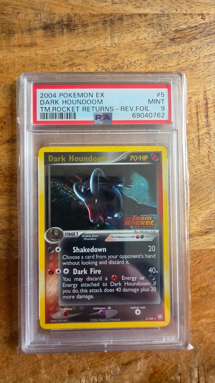 PSA 9 MINT Dark Houndoom Reverse Foil Stamped EX Team Rocket, Ophalen of Verzenden, Zo goed als nieuw, Losse kaart, Foil