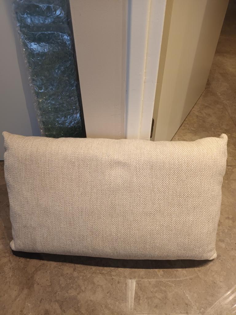 Crèmekleurige kussens, Huis en Inrichting, Woonaccessoires | Kussens, Ophalen of Verzenden, Vierkant