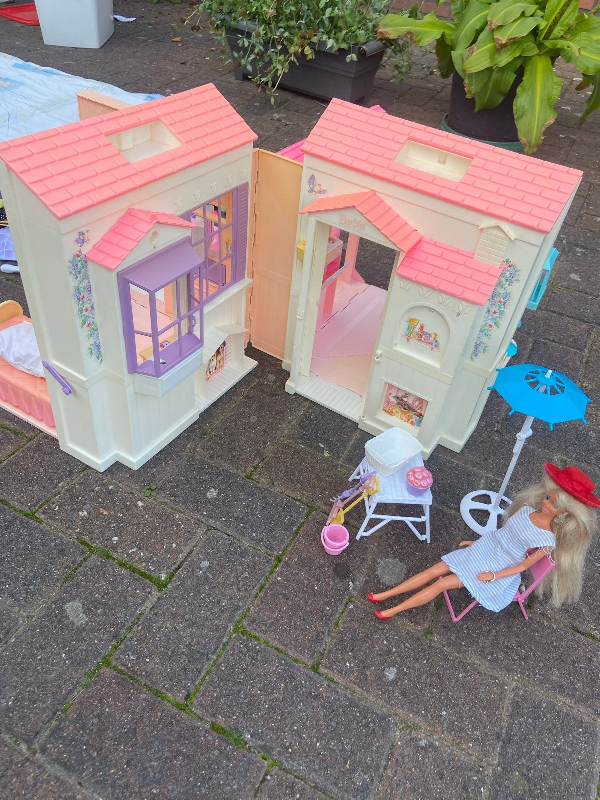 Barbie Droomhuis met Barbiepop en accessoires, Ophalen of Verzenden, Gebruikt, Barbie