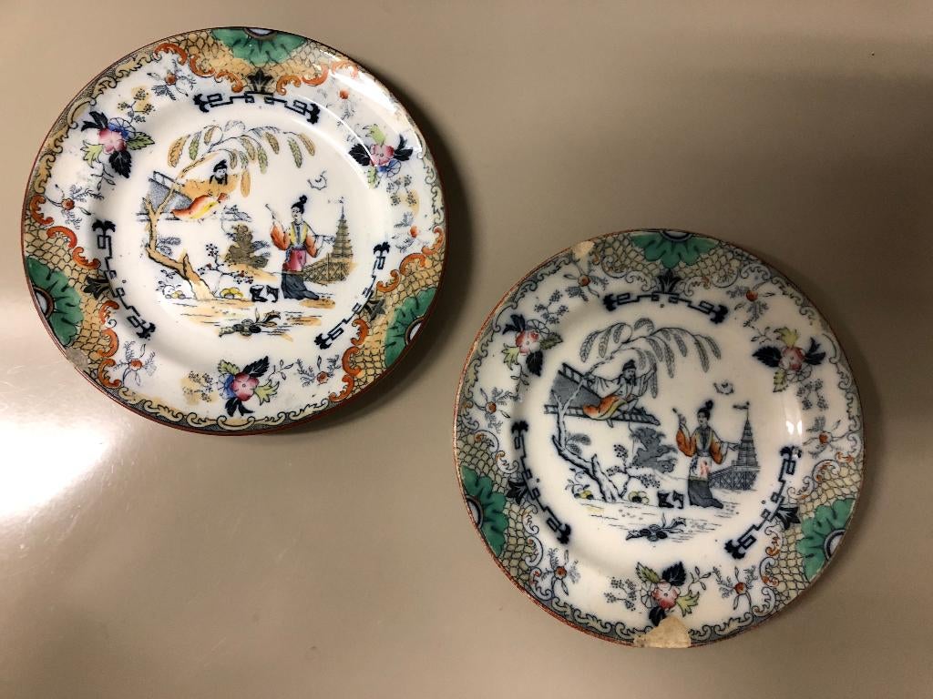 2 borden Petrus Regout Timor, Antiek en Kunst, Ophalen