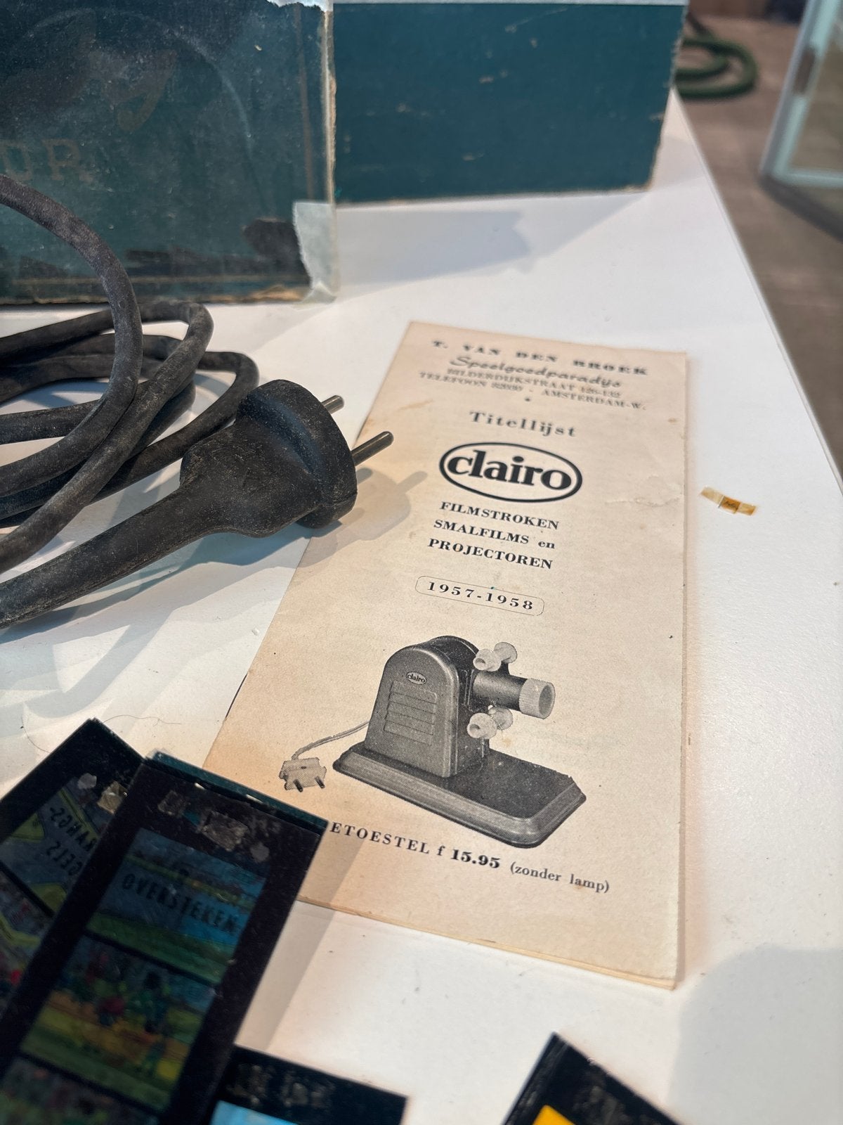 Vintage Kingo Baby Filmstrip Projector met Films, Ophalen of Verzenden