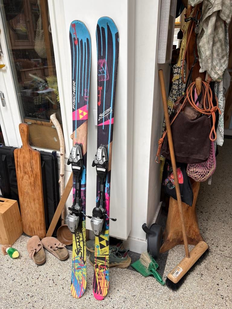 Fun ski junior 151 cm Fischer, Sport en Fitness, Skiën en Langlaufen, Overige merken, 100 tot 140 cm, Ophalen of Verzenden, Zo goed als nieuw