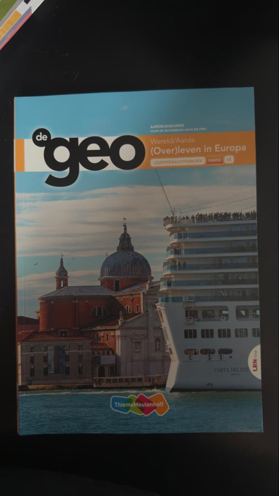 De Geo Wereld/Aarde (Over)leven in Europa HAVO 5e, Ophalen of Verzenden, Gamma, Zo goed als nieuw, HBO