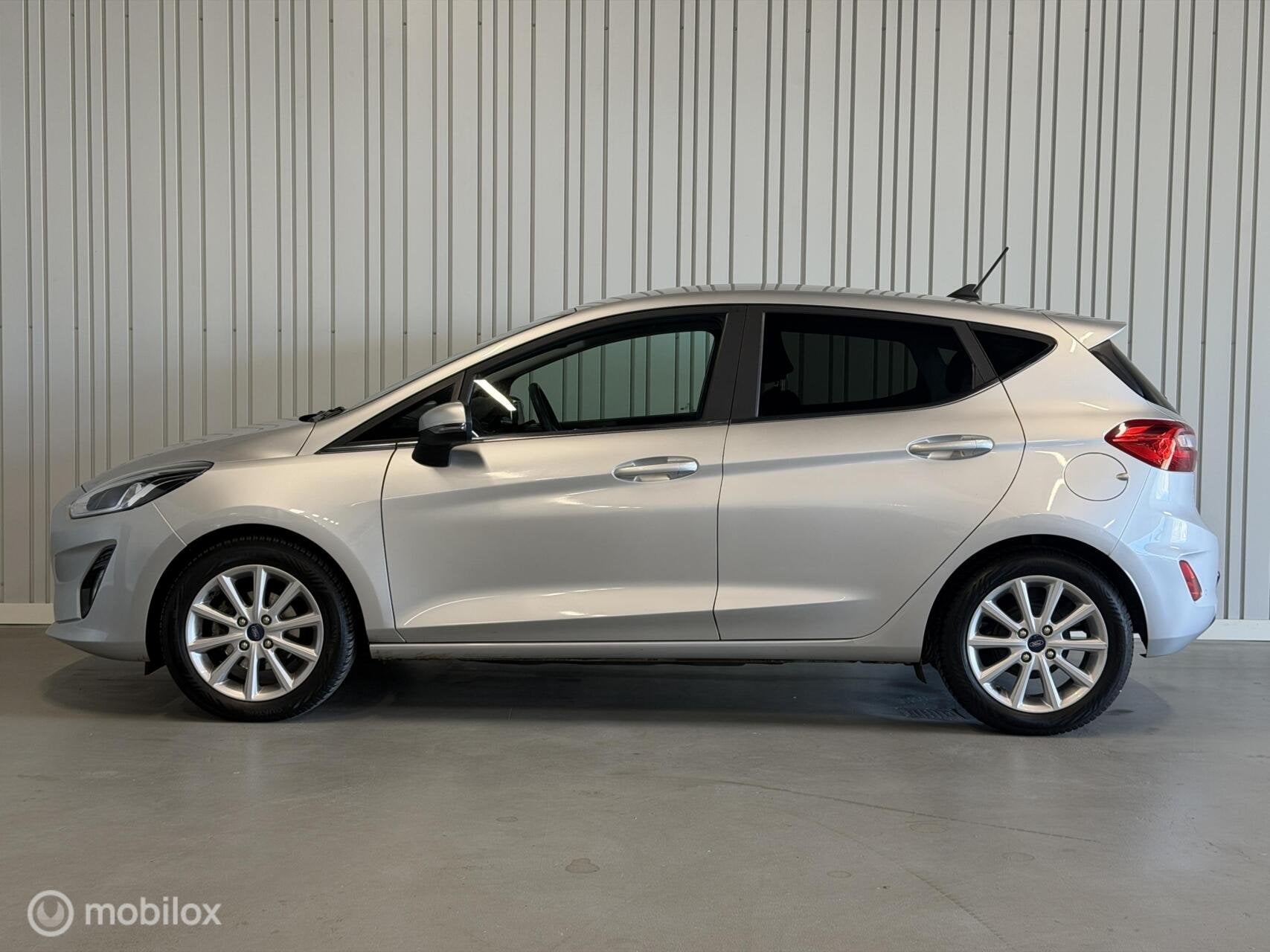 Ford Fiesta 1.0 EcoBoost Titanium, Auto's, Voorwielaandrijving, Gebruikt, Euro 6, 580 kg