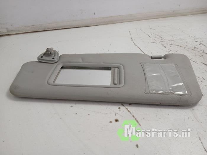 Zonneklep van een Daihatsu Cuore, Auto-onderdelen, Interieur en Bekleding, Gebruikt, Daihatsu, -, -