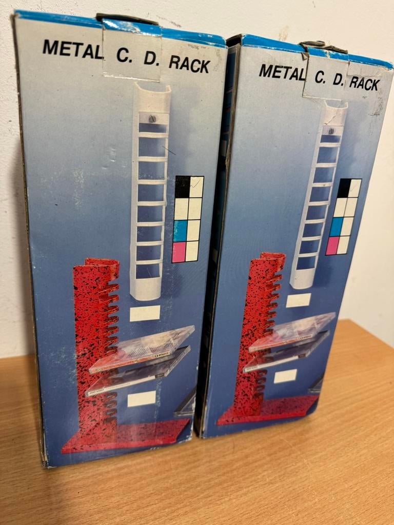 Metaal Rekken Voor CD / Cassette ( Nieuw in doos ), Huis en Inrichting, Ophalen of Verzenden, Zo goed als nieuw, Metaal, Cd's