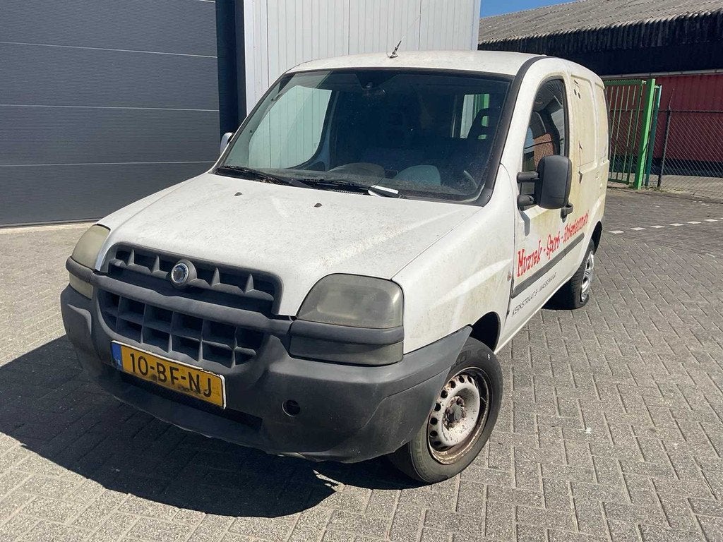 2002 Fiat Doblò Cargo 1.9D Bedrijfswagen, Auto's, Voorwielaandrijving, Origineel Nederlands, Bedrijf, 2 stoelen