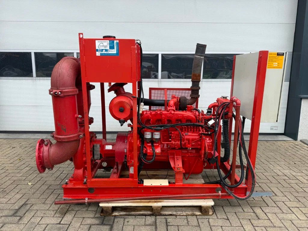 Iveco 8061 SI 40.00 Flowserve 330 m3 / h 9 Bar Diesel Waterp, Ophalen of Verzenden