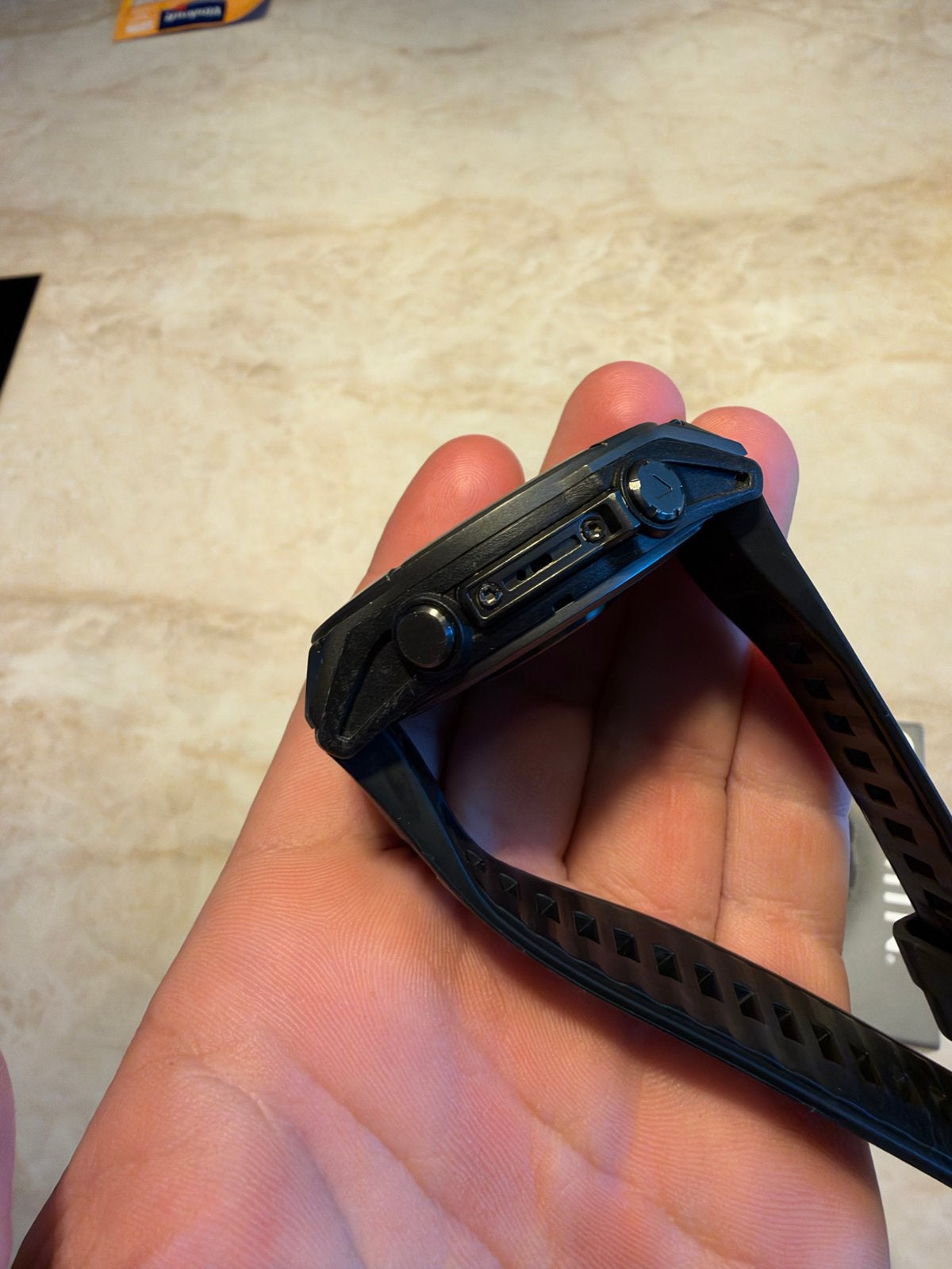Foto 5 van Garmin Fenix 8 titanium Zwart sapphire