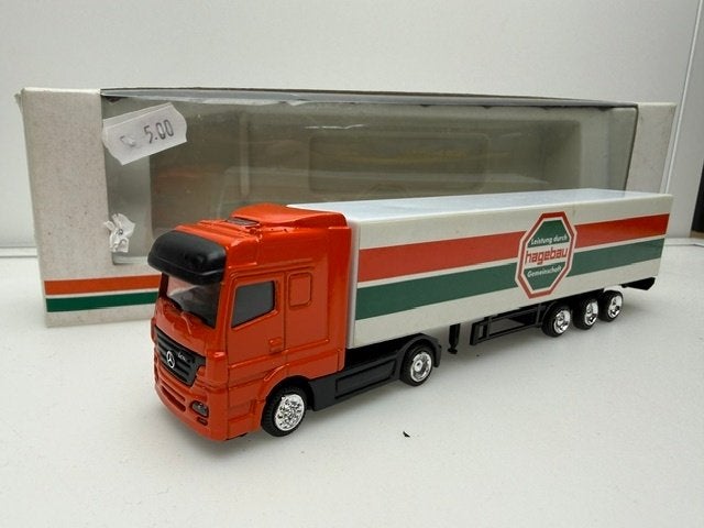 Mercedes Hagebau modeltruck, Nietvermeld@example.invalid, Ophalen of Verzenden, Bus of Vrachtwagen, Niet vermeld op de verpakking