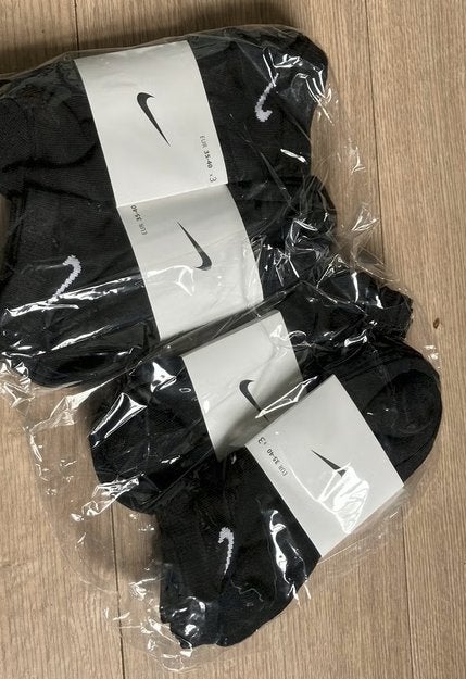 Nieuw nike halve sokken 35-40 4x3 paar totaal 12 paar, Kleding | Heren, Ophalen of Verzenden, Nieuw, Overige maten, Zwart