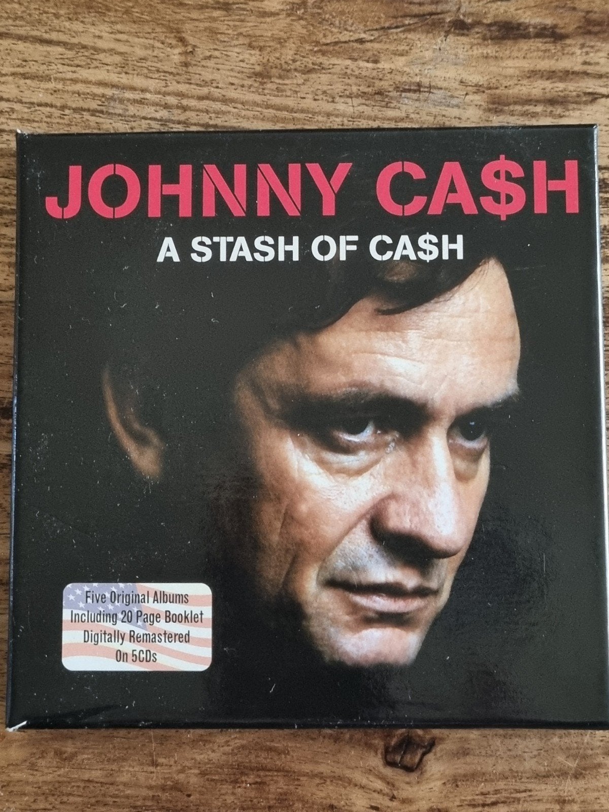 Johnny Cash - A Stash of Cash (5 CD Boxset), Boxset, Ophalen of Verzenden, Zo goed als nieuw, Country
