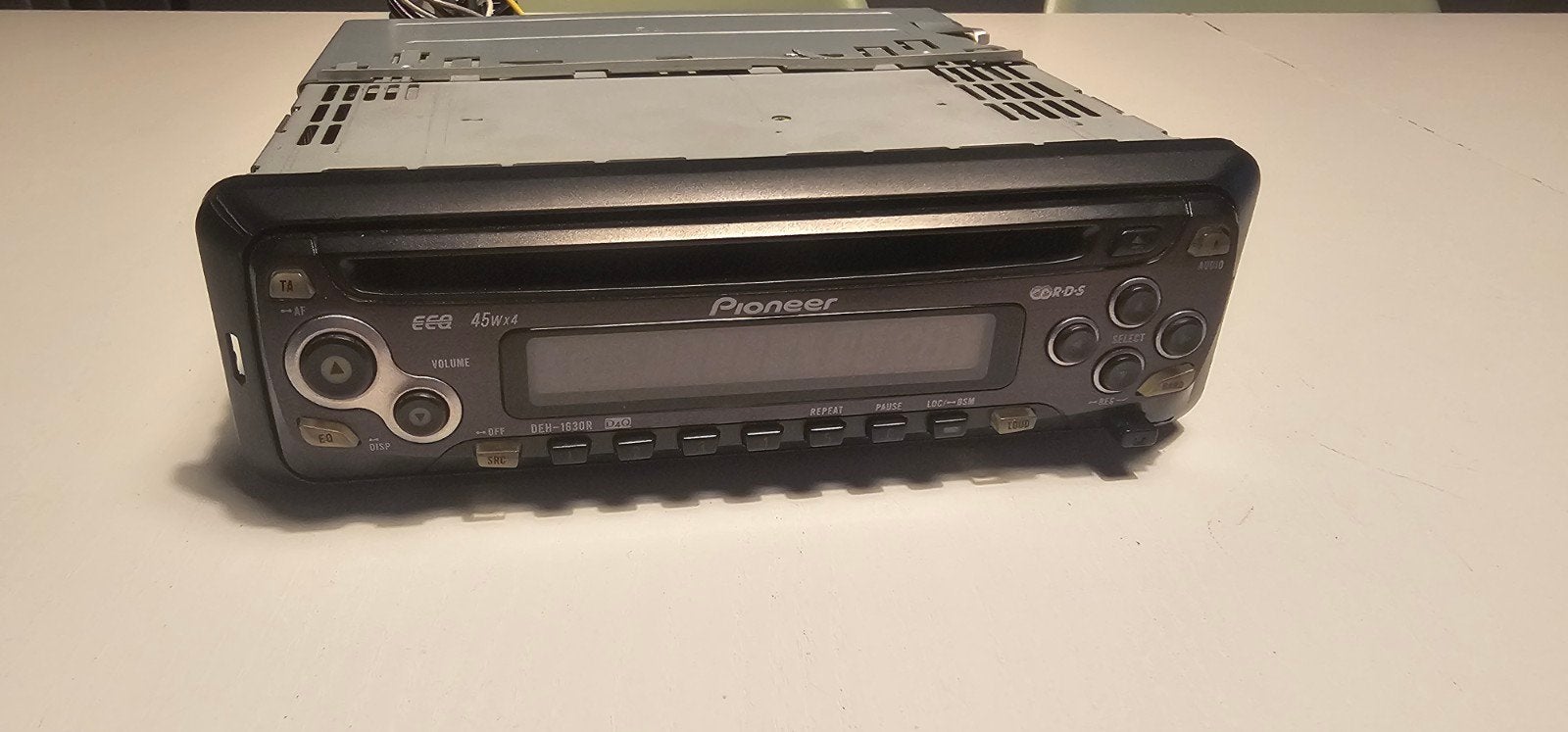 Pioneer DEH-1630R Autoradio CD/RDS 45Wx4, Ophalen of Verzenden
