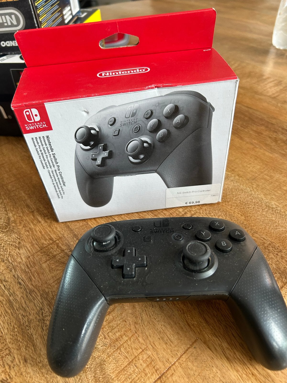 Nintendo Switch Pro Controller - Zo goed als nieuw, Spelcomputers en Games, Spelcomputers | Nintendo Switch, Ophalen of Verzenden