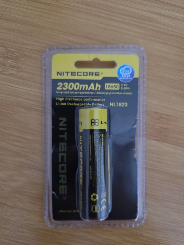 Nitecore 18650 Accu 2300mAh (NL1823), Ophalen, Nieuw, Oplaadbaar