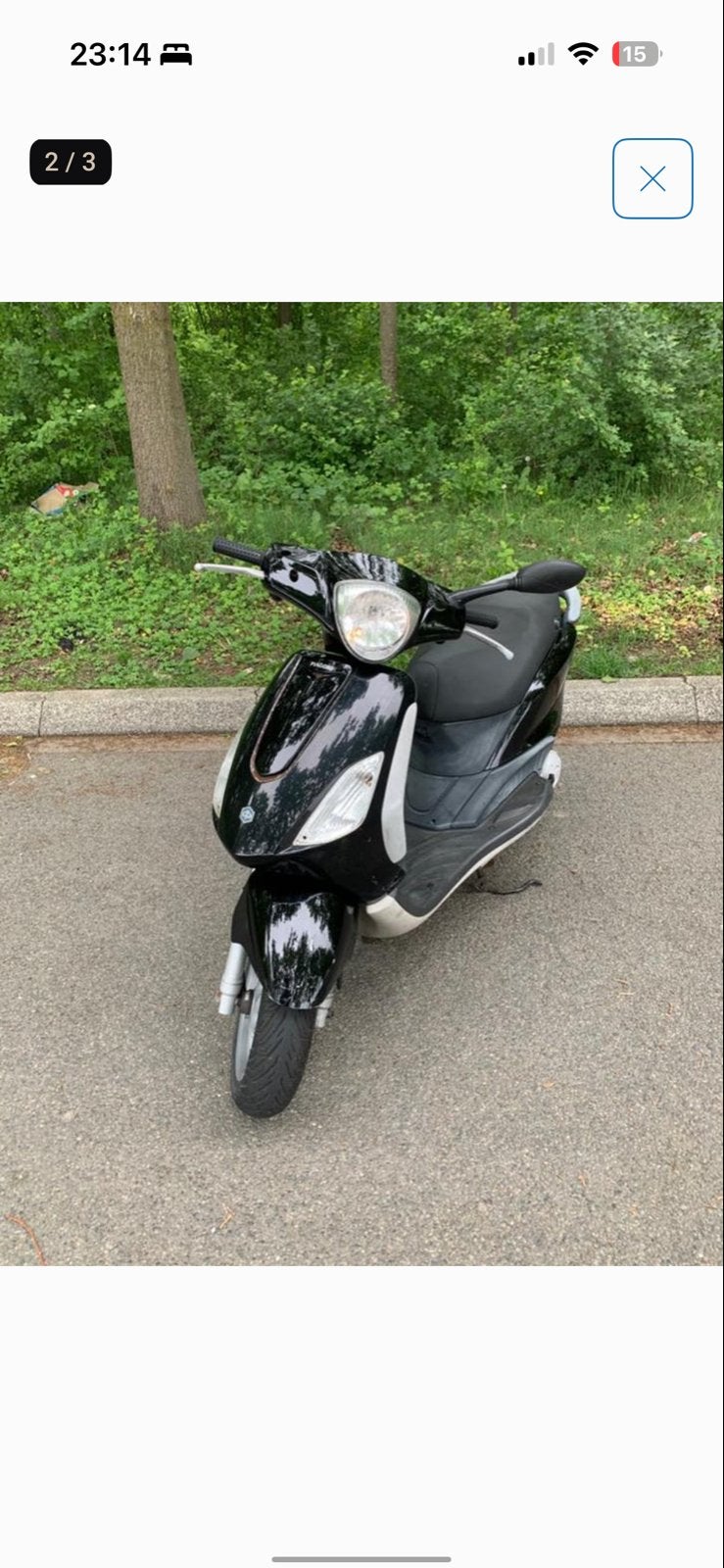 Zwarte Piaggio fly Scooter - Goede Staat 50cc 2takt, Fietsen en Brommers, Scooters | Piaggio, Ophalen of Verzenden, Gebruikt, Benzine