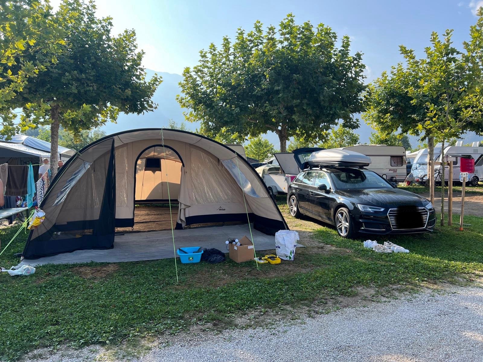 Obelink Familia 6 persoons tunneltent, Caravans en Kamperen, Ophalen, Zo goed als nieuw
