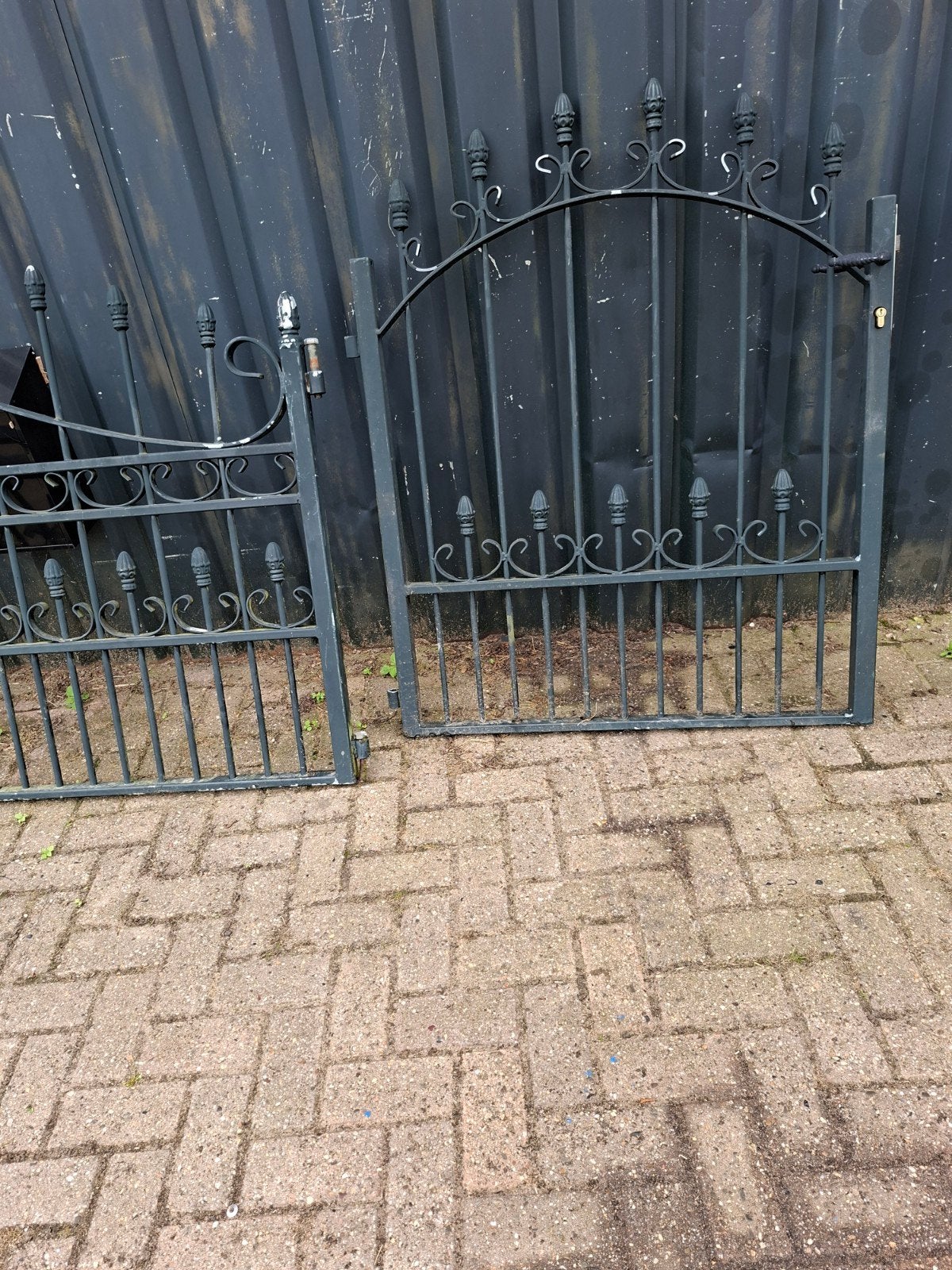 Sierhekwerk met poort - Klassiek design, Tuin en Terras, Met poort, Gebruikt, Ophalen of Verzenden, Sierhekwerk