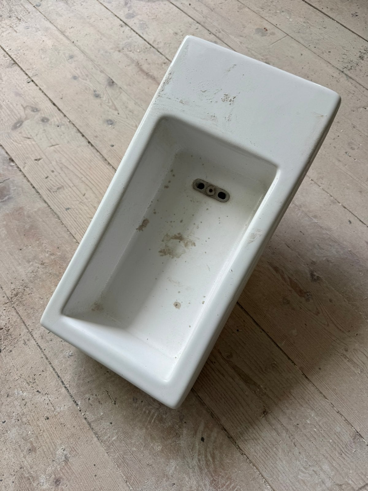 Fontein voor in toilet merk CLOU, Minder dan 50 cm, Overige typen, Ophalen of Verzenden, Zo goed als nieuw