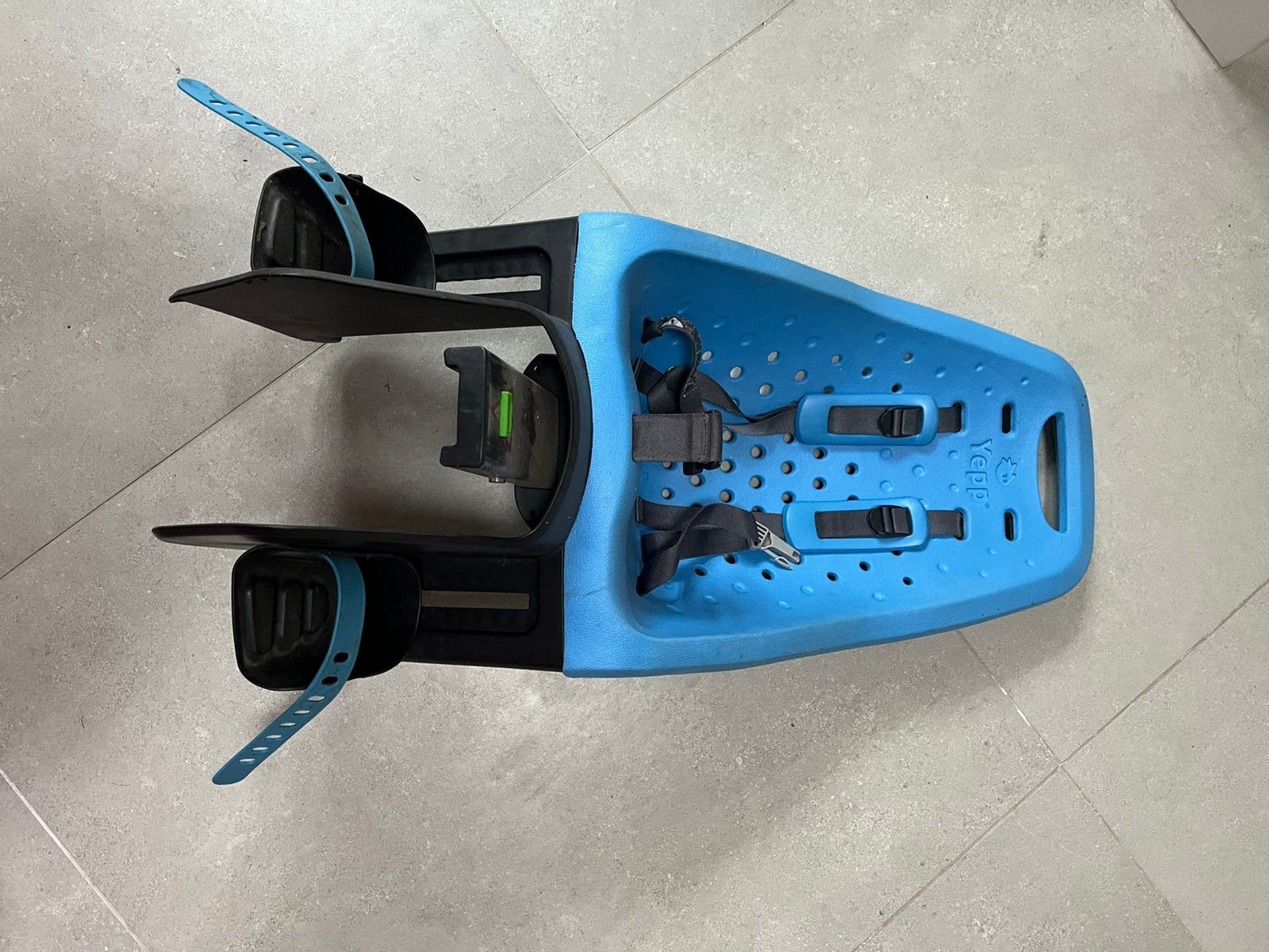 Yepp fietsstoeltje voor achterop met twee adapters, Ophalen, Gebruikt, Achterzitje