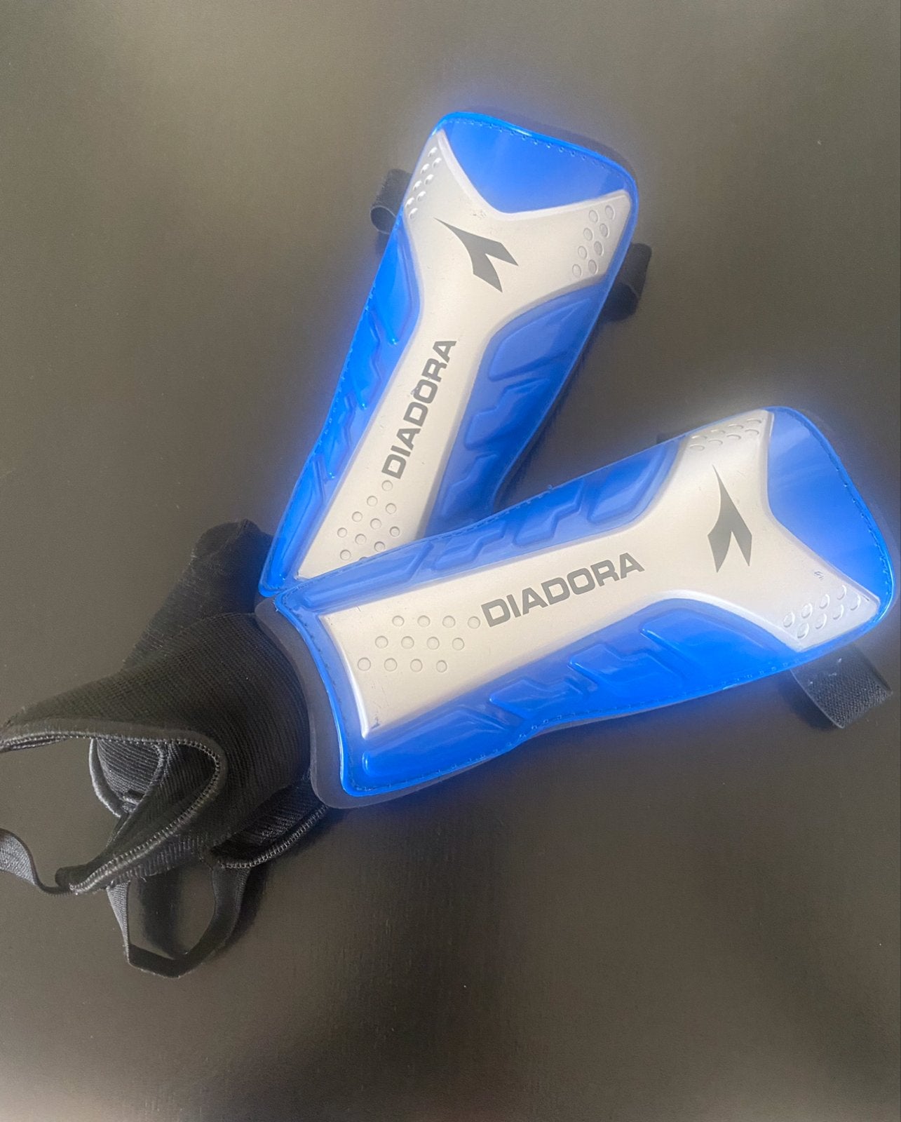 Diadora FB-602 scheenbeschermers, Verzamelen, Ophalen, Buitenlandse clubs