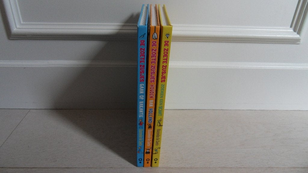 3x Hanneke de Zoete : De Zoete Zusjes / zoete zusjes, Boeken, Ophalen of Verzenden, Gelezen, Hanneke de Zoete, Fictie algemeen