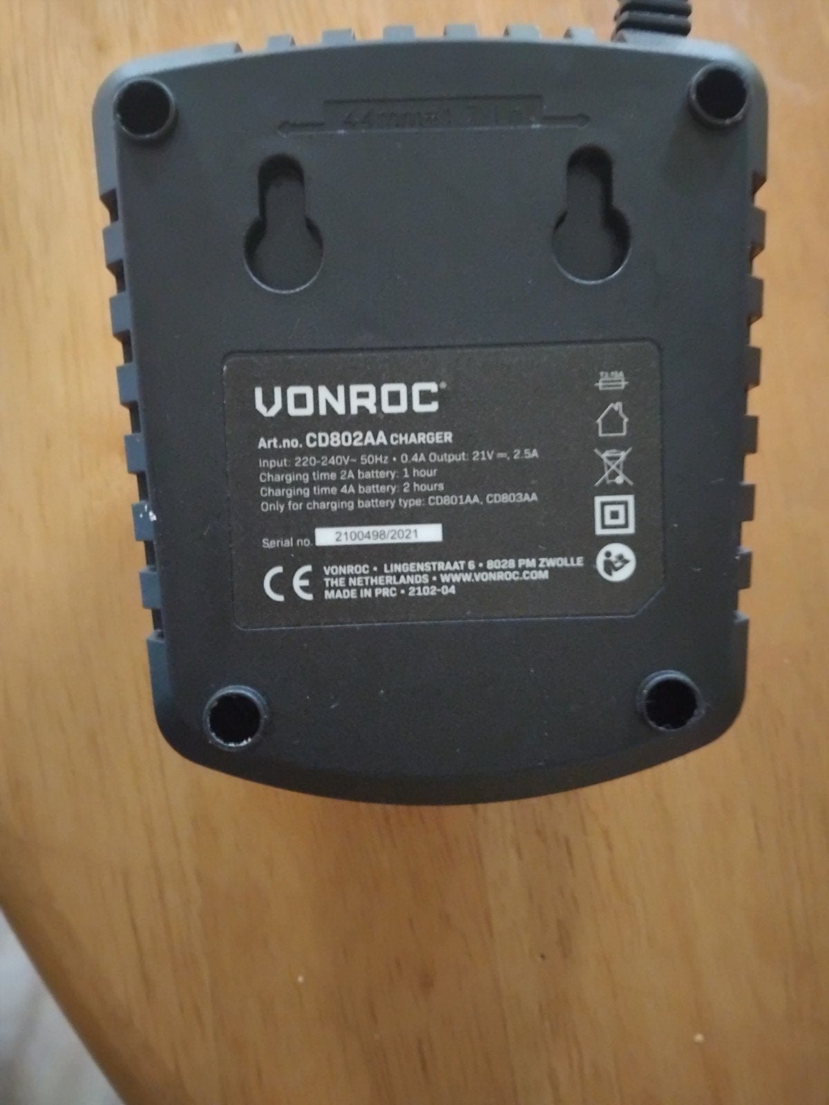 VONROC CD802AA Oplader voor Accugereedschap, Nieuw