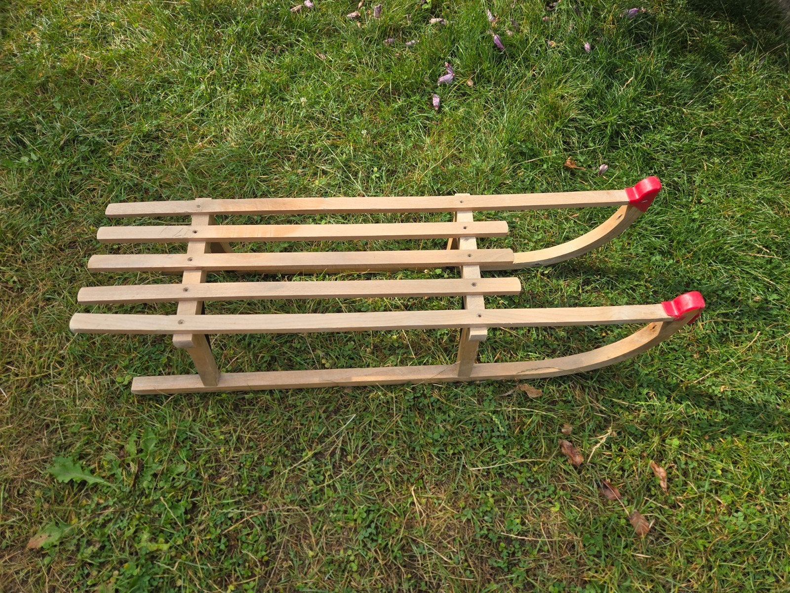 VERKOCHT!! Houten slee met rode handvatten, Ophalen of Verzenden, Gebruikt, Hout