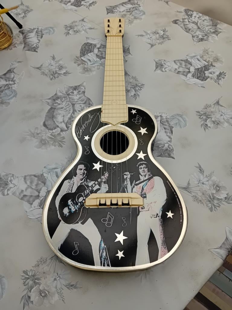 Elvis Presley Kindergitaar - Decoratief item, Ophalen of Verzenden