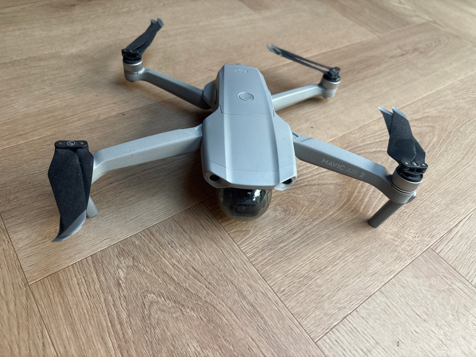 DJI Mavic Air 2 drone met controller en extra accu, 250 tot 900 gram, Auto Follow, 30 tot 45 minuten, Cameradrone